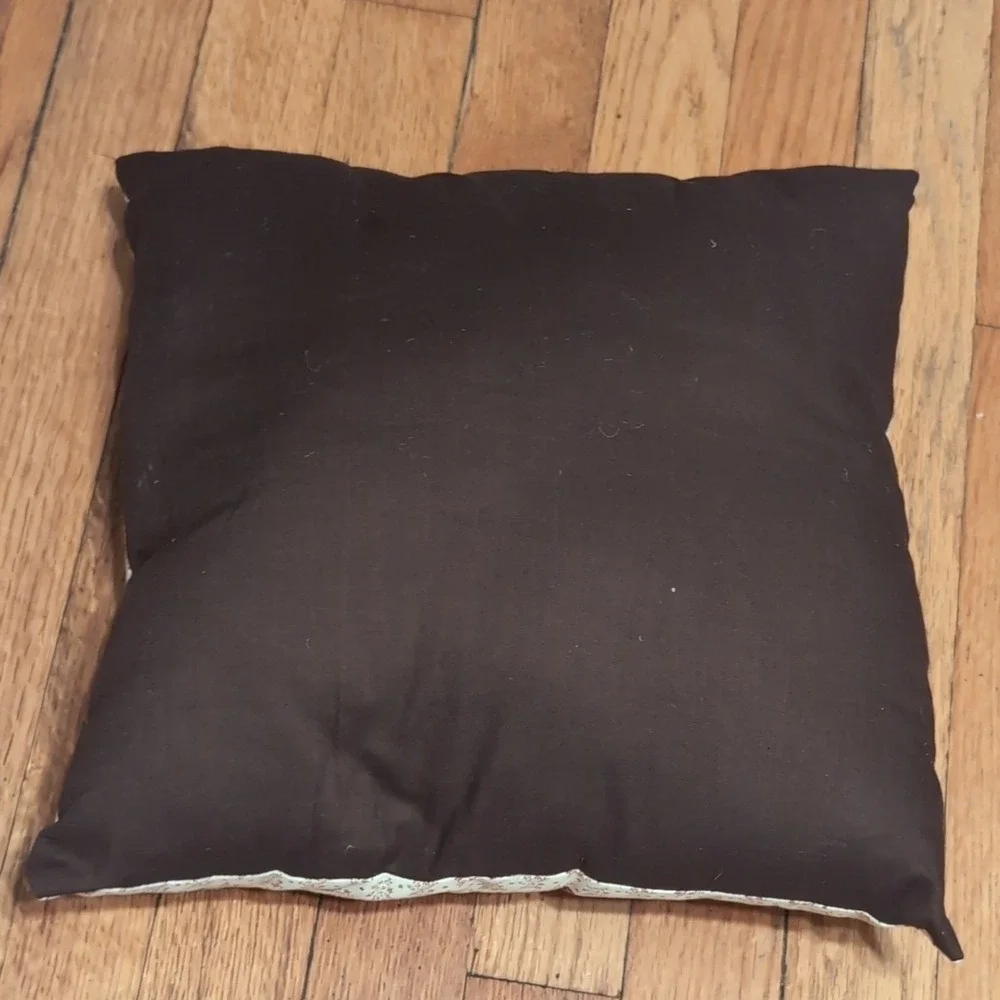 Unbranded this decorative